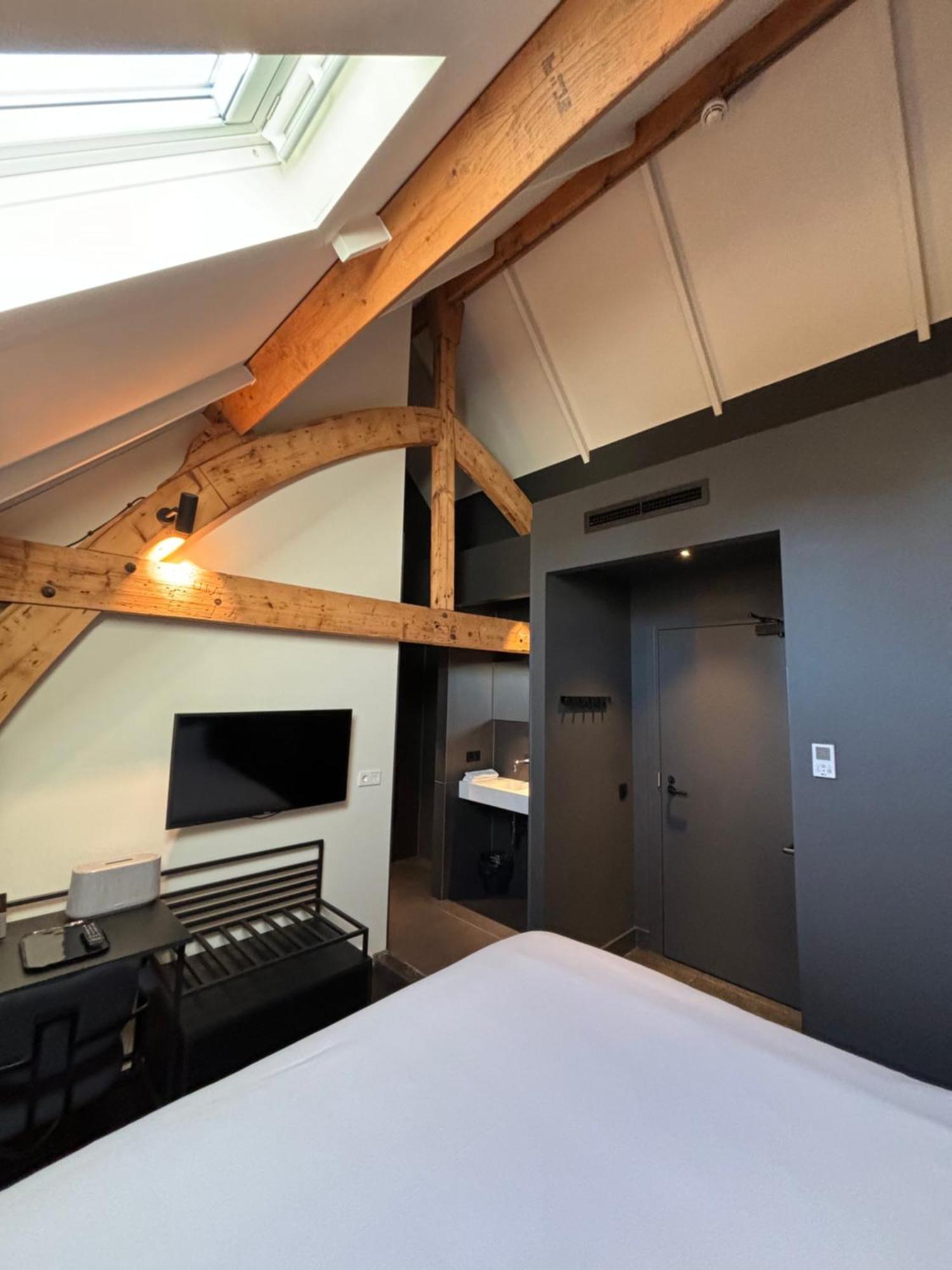 Kazerne Hotel Eindhoven Værelse billede